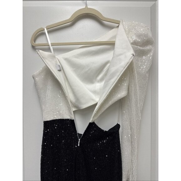 Mac Duggal Size 4 Black White 42037 Sequin One Puff Shoulder Gown Dress New Prom - Picture 12 of 14